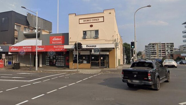 Sarah Delahunty hailed the taxi at the intersection of Gladstone Ave and Crown St in Wollongong. Picture: Google Maps