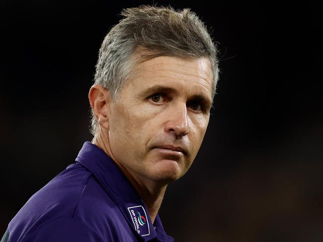 MELBOURNE, AUSTRALIA - MAY 02: Justin Longmuir, Senior Coach of the Dockers looks on during the 2025 AFL Round 08 match between the St Kilda Saints and the Fremantle Dockers at Marvel Stadium on May 2, 2025 in Melbourne, Australia. (Photo by Michael Willson/AFL Photos via Getty Images)