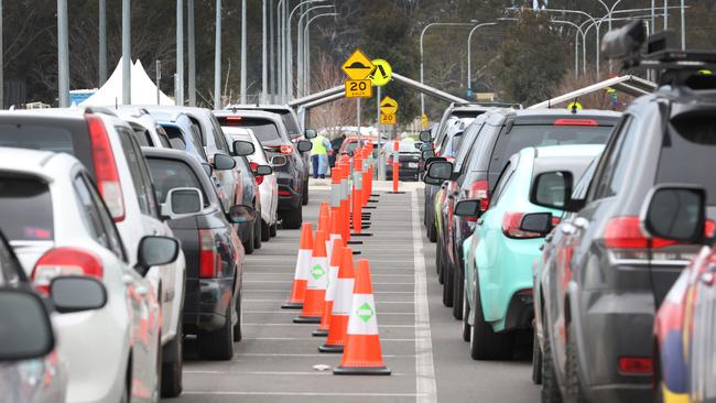 Cars line up at a Covid testing site in Shepparton after new cases were confirmed. Picture: David Caird