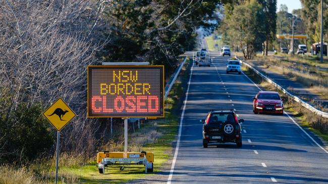 A NSW border closed sign at Ebden in Victoria near the NSW border. Picture: NCA NewsWire / Simon Dallinger