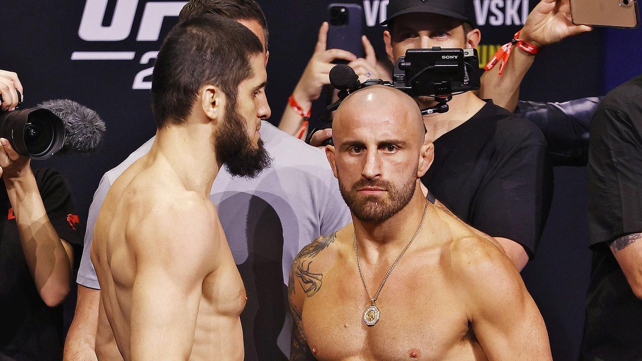 Islam Makhachev (left) and Alexander Volkanovski are set for an anticipated rematch. Photo: Sam Ruttyn