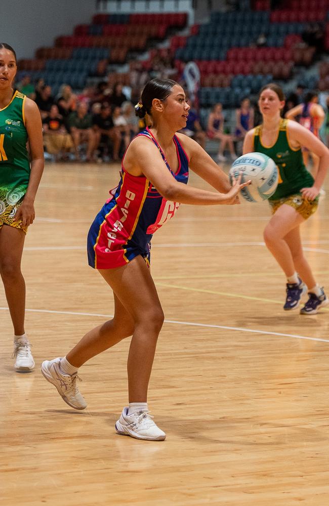 Northern Districts Eagles against Pints in the 2023 Darwin Netball under-15 Div 1 grand final. Picture: Pema Tamang Pakhrin