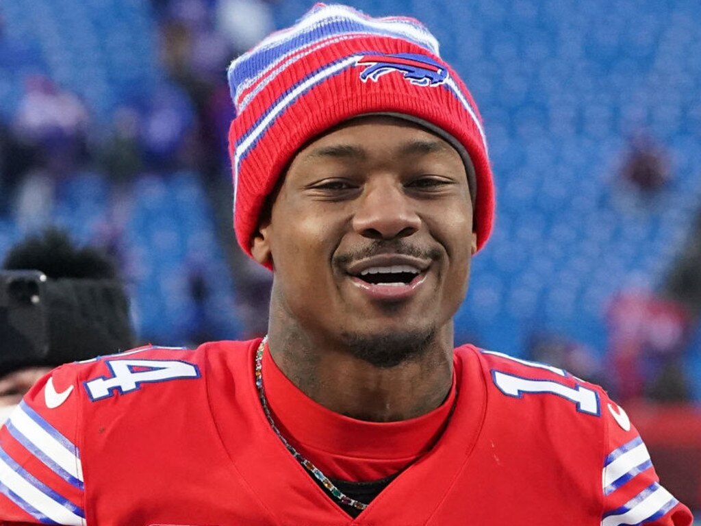 NFL star Stefon Diggs gives McDonald's workers huge tip on Christmas Eve