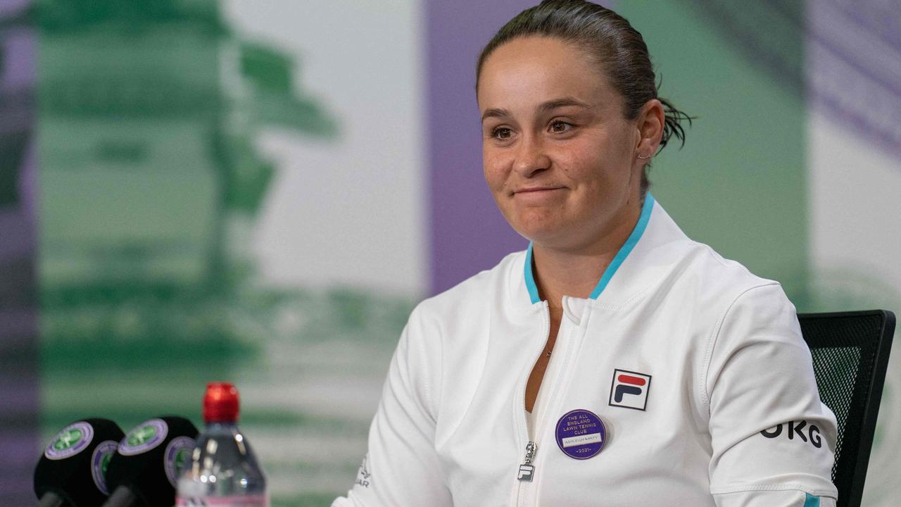 Wimbledon 2021: Ash Barty wins, hip injury, Karolina ...