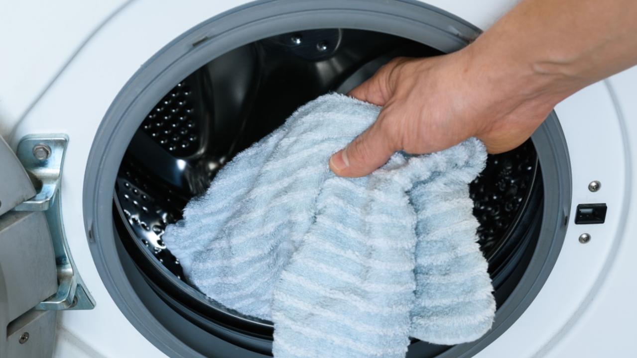 Towel method helps speed up drying wet laundry news .au