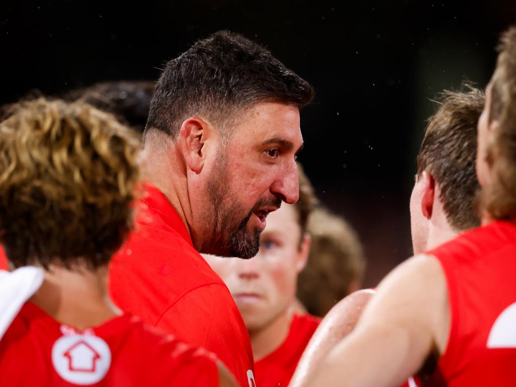 SYDNEY, AUSTRALIA – MARCH 07: Dean Cox, Senior Coach of the Swans addresses his players during the 2025 AFL Opening Round match between the Sydney Swans and the Hawthorn Hawks at the Sydney Cricket Ground on March 7, 2025 in Sydney, Australia. (Photo by Dylan Burns/AFL Photos via Getty Images)