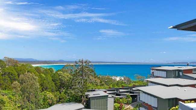 Coast unit sells for $2.4m ahead of auction