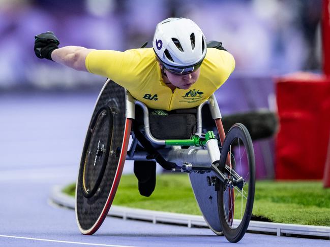 PARIS, FRANCE - SEPTEMBER 1: Angela Ballard of Team Australia competing in the Women's 800m - T53 Final on day four of the Paris 2024 Summer Paralympic Games at the Stade de France on September 1, 2024 in Paris, France. (Photo by Tom Weller/VOIGT/GettyImages)