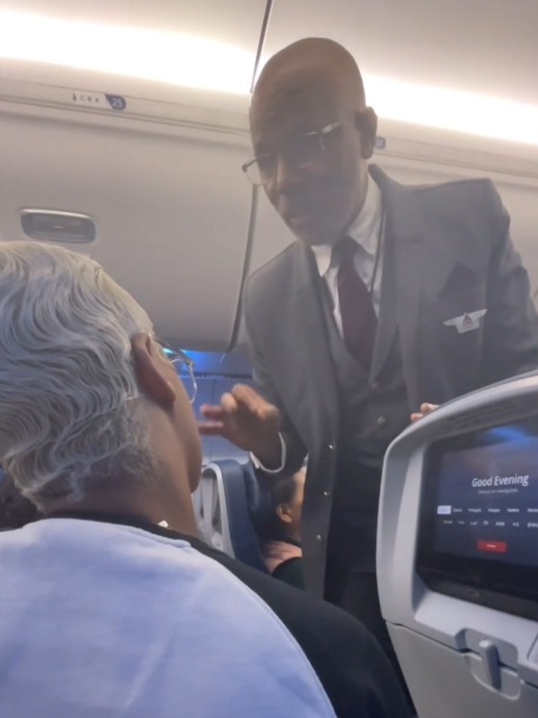 Storm wanted to sing her latest song to passengers – but she was asked to be quiet by a flight attendant. Picture: Instagram/bobbi_storm