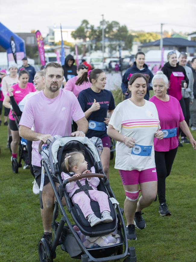 Mother's Day Classic run and walk at Bellerive. Picture: Chris Kidd