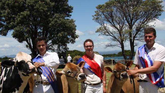 Dairy junior handler state final winners, third placed Harry Hamilton, Reserve Champion Samantha Johns and Champion Kyle Barker. Circular Head Show 208. TSC