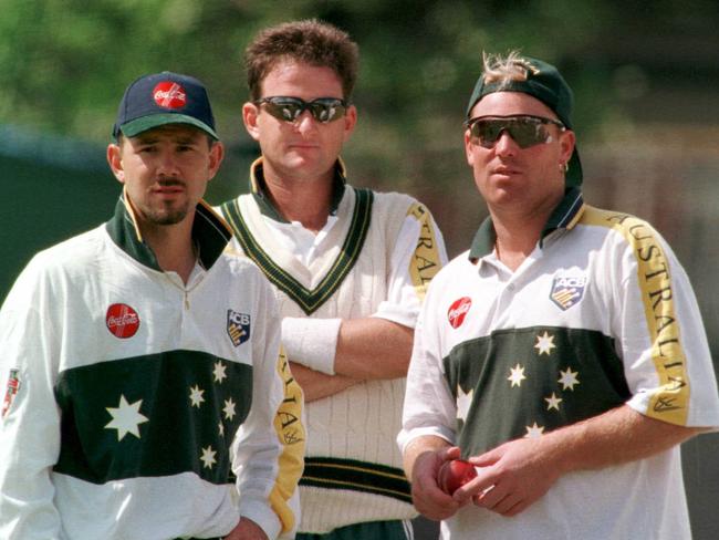 Old teammates (L-R) Ricky Ponting, Mark Waugh &amp; Shane at Lord's in London.