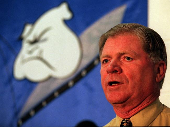 Canterbury chief executive Bob Hagan talks after meeting with player Haumono, 06/98.Rugby League P/ p51 Canterbury chief executive Bob Hagan talks after meeting with player Haumono, 06/98.Rugby League P/