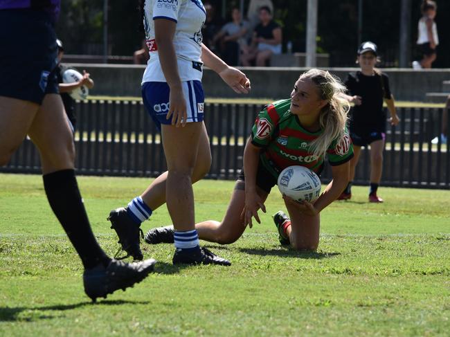 Kate Fallon scores for the Rabbitohs. Picture: Sean Teuma/NewsLocal