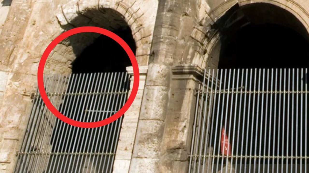Tourist impaled in gruesome Colosseum fall