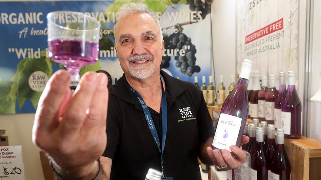 Melbourne Royal Show, Flemington, Petros Markou, from Sydney, Purple Wine Reign,   Picture Yuri Kouzmin