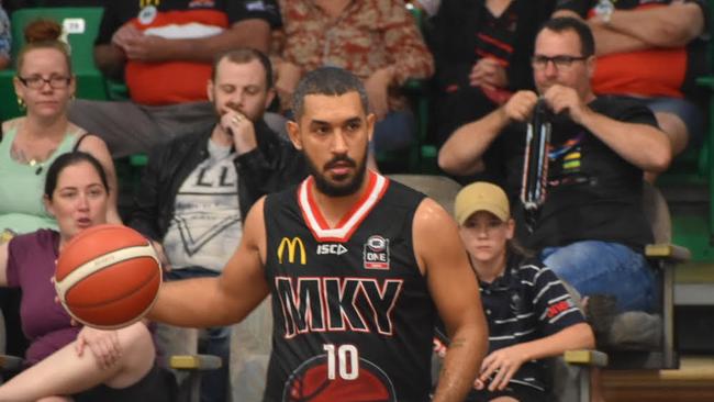 Chris Cedar of the Mackay Meteors, against Rockhampton. PICTURE: Matthew Forrest