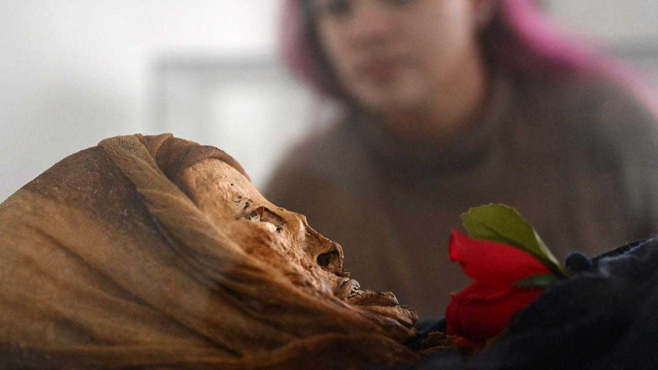 Naukowcy są zaskoczeni mumifikacją ciał w górskim miasteczku
