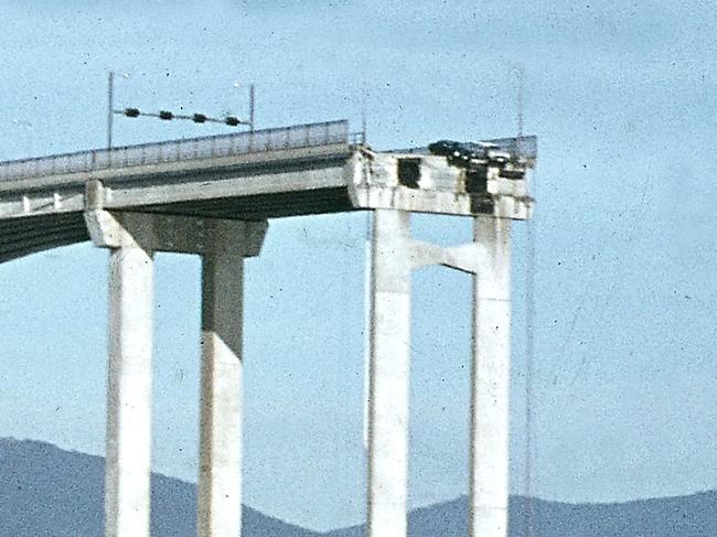 Picture Peter Rees Historical Hobarts Bicentenary 1804 - 2004 Special Supplement Accidents Water Tasman Bridge Disaster January 5th 1975 the bridge after being hit by the ship lake Illawarra