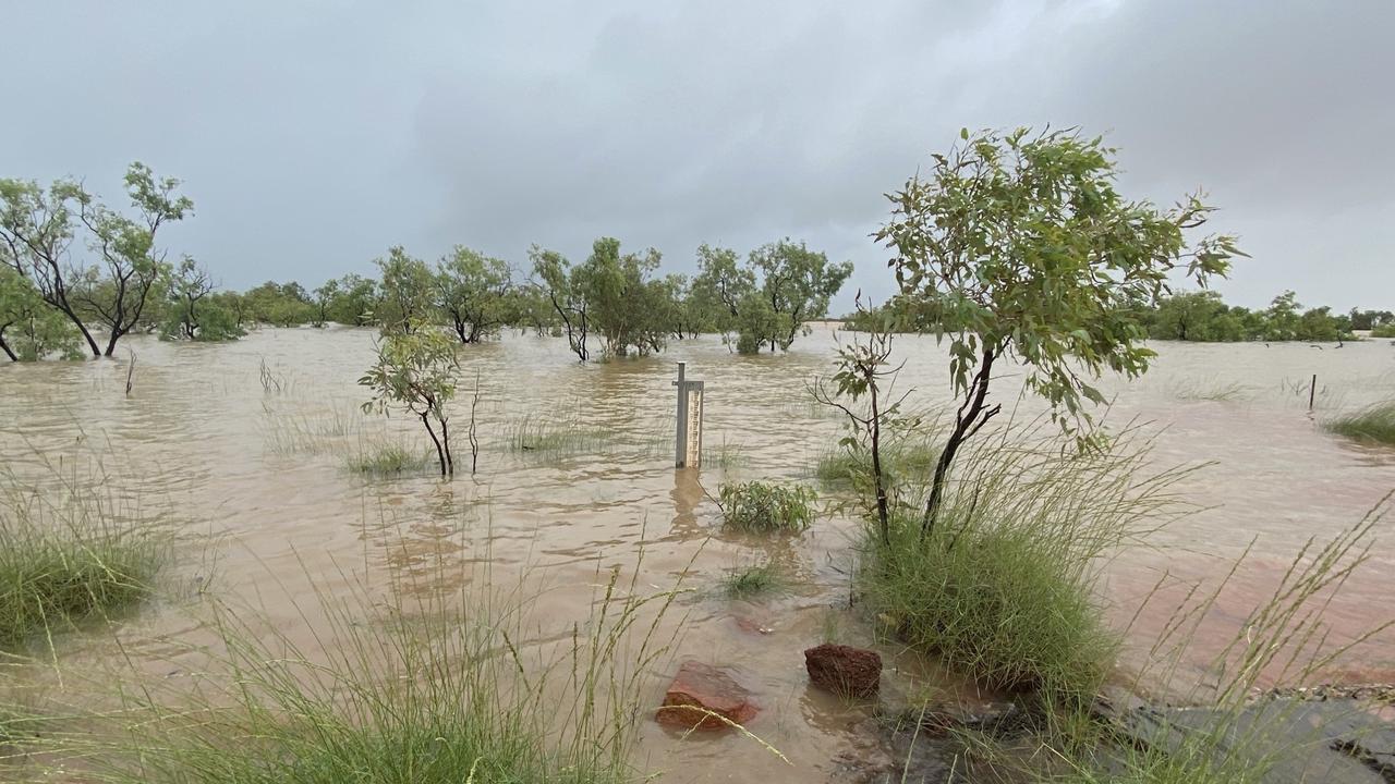 The flood plain during the height of the natural disaster spanned 15km at its widest points. Picture: DFES