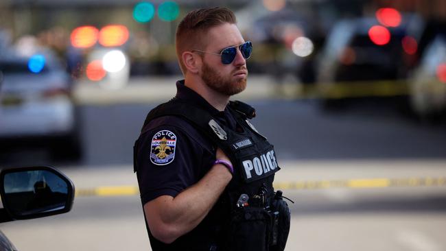 A police officer stands by at an active shooter incident near the Old National Bank building. Picture: Luke Sharrett/Getty Images North America/Getty Images via AFP