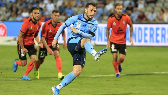Adam Le Fondre is Sydney FC’s penalty king