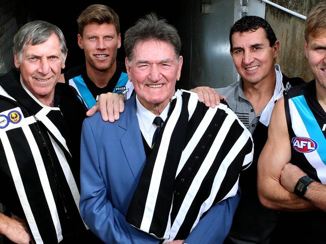 Port Adelaide prepare for Adelaide Oval - Former Port Adelaide Magpies players and current Port Adelaide Power players in the race at Alberton Oval. Plans for a mural at Adelaide Oval. Hamish Hartlett, Russell Ebert, Brad Ebert, Geof Motley, David Hutton and Kane Cornes.  PIC SARAH REED.