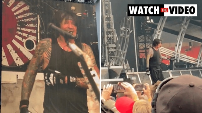 Tommy Lee's surprise announcement to fans: “I broke four f***ing ribs!”