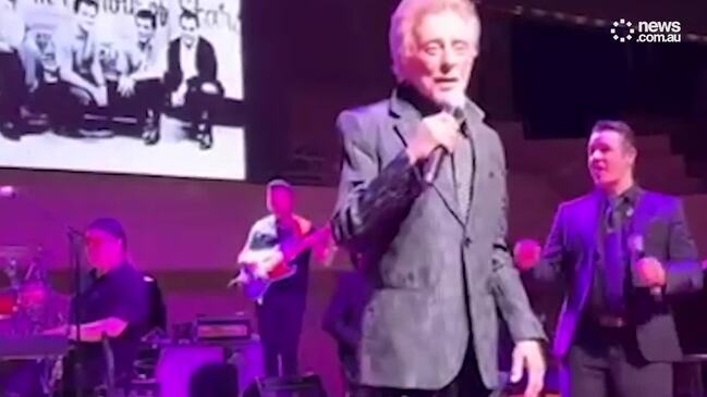 Concert videos spark concerns for music legend