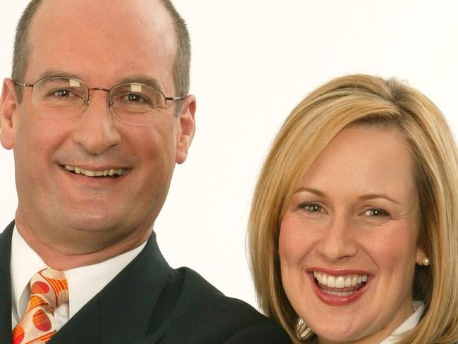 DECEMBER 2004 : David Koch and Melissa Doyle, co-hosts of TV show "Sunrise", 12/04. F/L