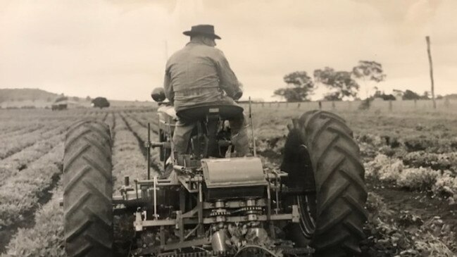 4 - Peanut Harvesting