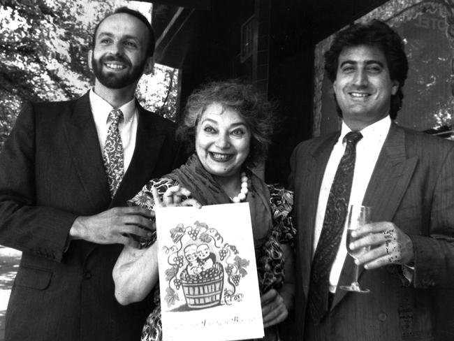 Mirka Mora in 1989 with Jack Coulloupas and Abraham Dalla at the Tolarno Hotel.