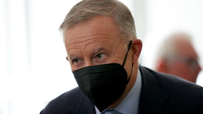 Labor leader Anthony Albanese visits Symons House Retirement Village in Nowra wearing a face mask. Picture: Toby Zerna