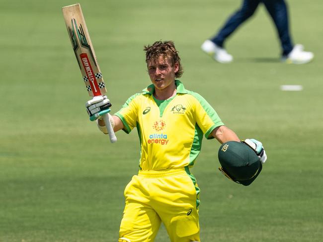 Harry Dixon is a batting prodigy who has modelled his game on David Warner.