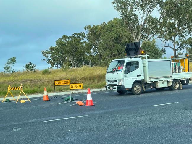 The Cunningham Hwy at Allan, 10km outside Warwick remains closed after a two-vehicle crash on Tuesday morning.