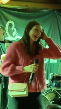 Pop star shocks pub with surprise performance