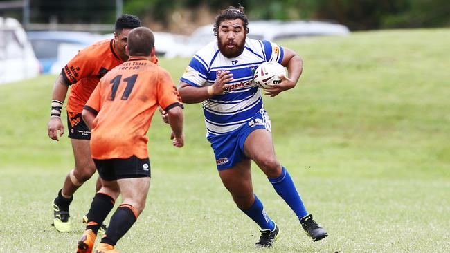 Action from the 2019 Cairns and District Rugby League (CDRL) match between Brothers Cairns and Tully Tigers, held at Stan Williams Park, Manunda. Brothers' Brayden Grogan builds up steam on a run down the field. PICTURE: BRENDAN RADKE