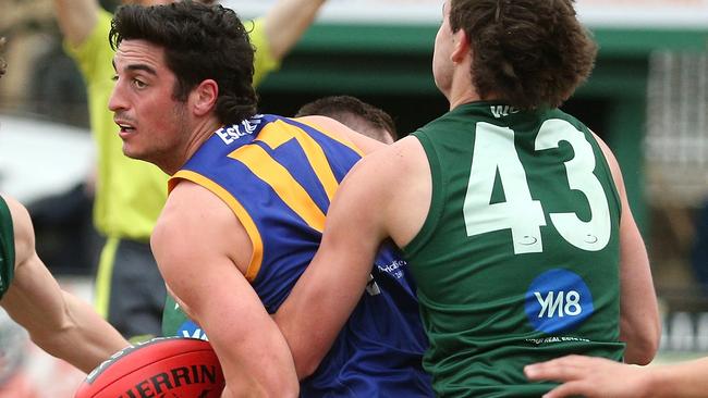 EFL: Lilydale’s Marc Massarotti looks for options. Picture: Hamish Blair