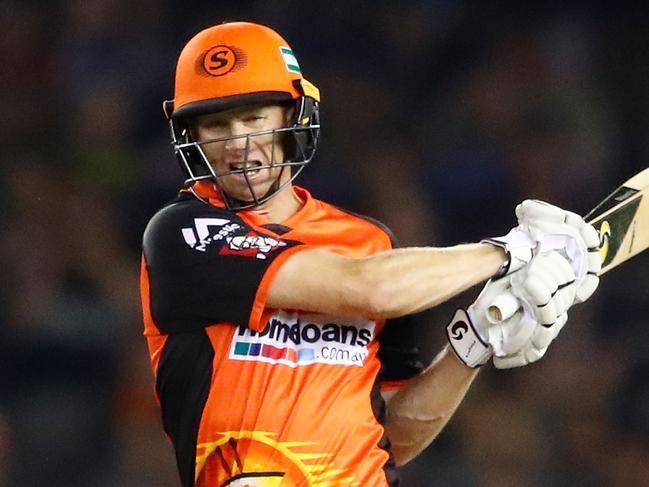 MELBOURNE, AUSTRALIA - DECEMBER 29:  Adam Voges of the Scorchers bats during the Big Bash League match between the Melbourne Renegades and the Perth Scorchers at Etihad Stadium on December 29, 2017 in Melbourne, Australia.  (Photo by Scott Barbour/Getty Images)