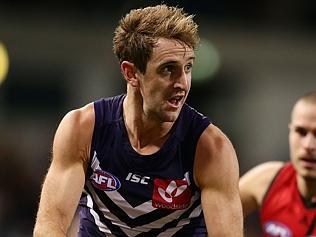 AFL Rd 11 - Fremantle v Essendon