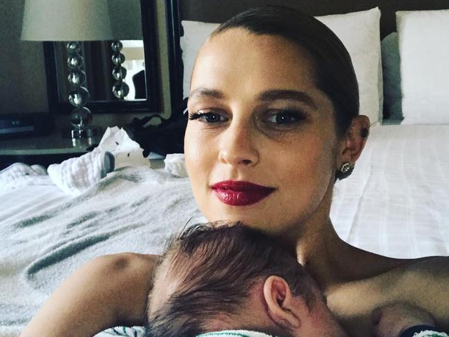 Teresa Palmer at the Golden Globes with her baby. Picture: Instagram