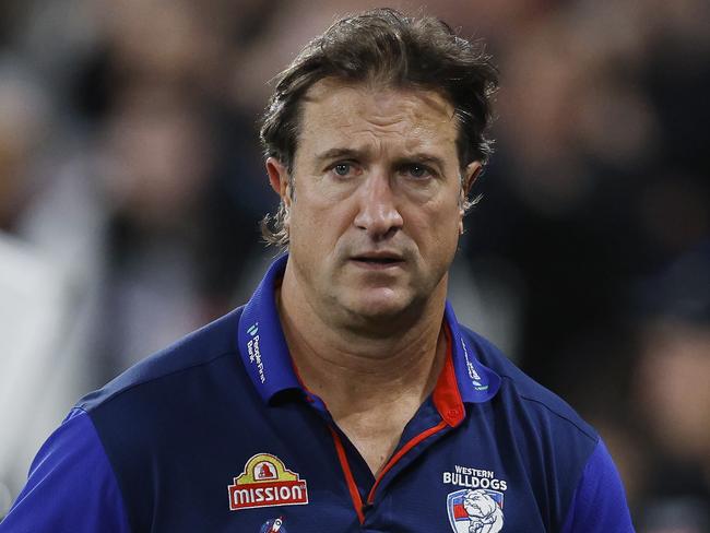 MELBOURNE , AUSTRALIA. May 31, 2024.  AFL Round 12.  Collingwood vs Western Bulldogs at Marvel Stadium .    Luke Beveridge , Senior Coach of the Bulldogs at 3 quarter time    . Pic: Michael Klein