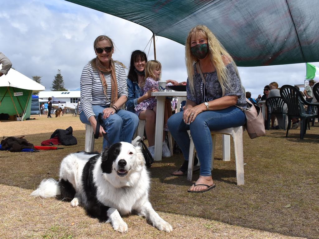 Lucky with godmother Donna Spring and mum Diana Murray (with Auntie Sara Spring in the back) at the Yamba Markets.