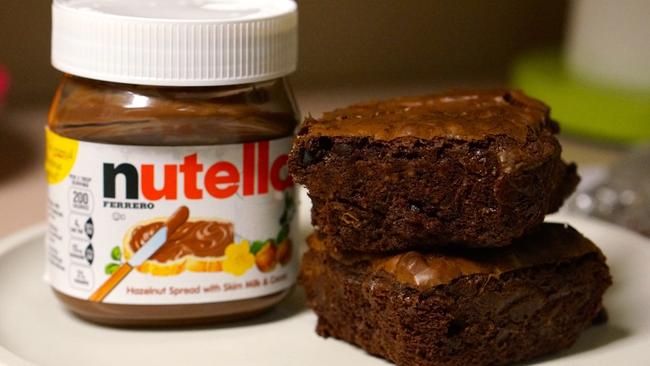 This Viral Image Shows What's Really in Your Nutella