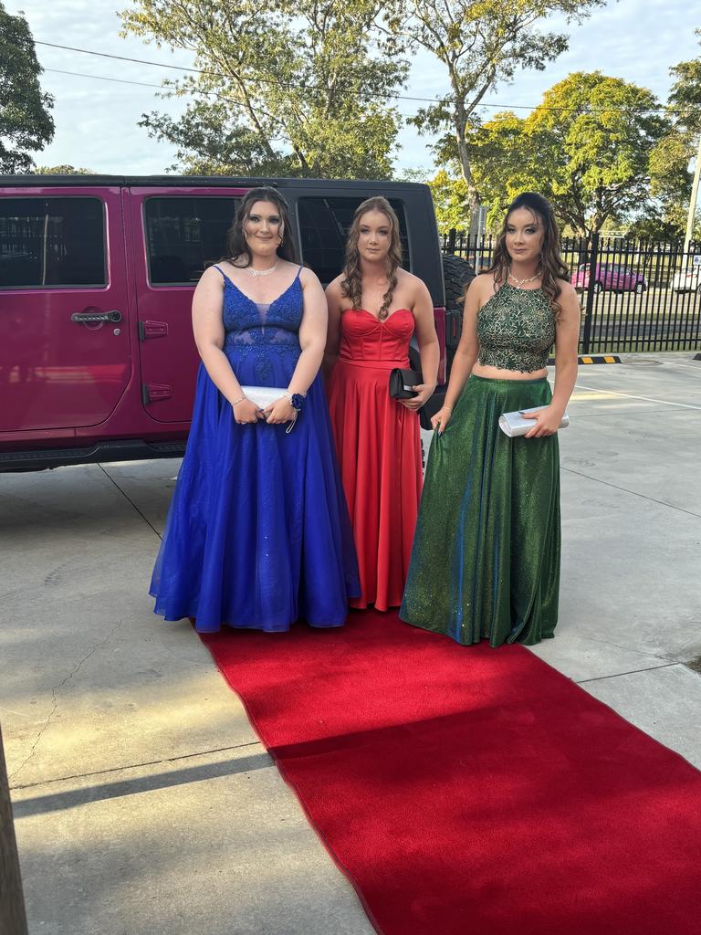 Reagan Rose, Ebony Rose and Chloe Aldermann arrive at the formal.