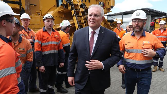 Scott Morrison visits the Tomago aluminium smelter on Tuesday. Picture: Adam Taylor / PMO