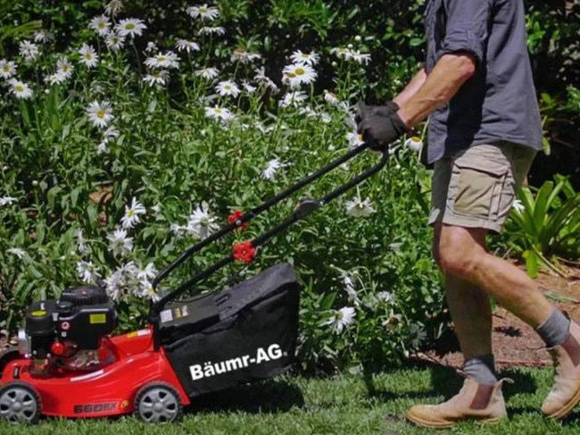 These are the best lawn mowers on the market right now.