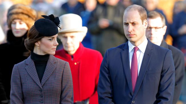 KING'S LYNN, UNITED KINGDOM - JANUARY 10: (EMBARGOED FOR PUBLICATION IN UK NEWSPAPERS UNTIL 48 HOURS AFTER CREATE DATE AND TIME) Prince William, Duke of Cambridge and Catherine, Duchess of Cambridge attend a wreath laying ceremony to mark the 100th anniversary of the final withdrawal from the Gallipoli Peninsula at the War Memorial Cross, Sandringham on January 10, 2016 in King's Lynn, England. (Photo by Max Mumby/Indigo/Getty Images)