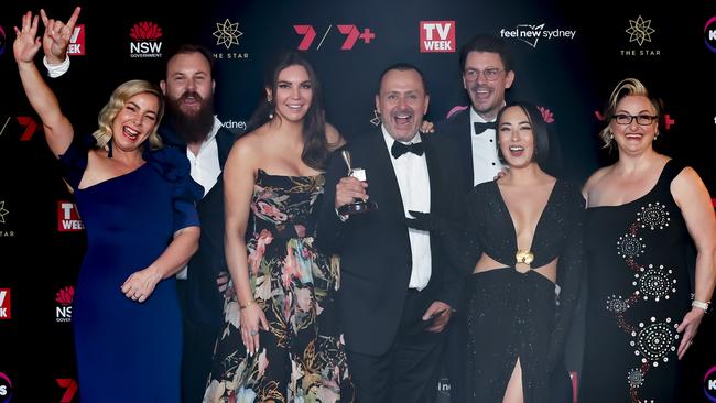 Townsville’s Rhiannon Anderson (far left), Ben Draper, Sarah Todd, Marty Benson and David Forster Melissa Leong and Julie Goodwin from MasterChef Australia: Fans &amp; Favourites wins the award for most popular reality program. (Photo by Sam Tabone/Getty Images)