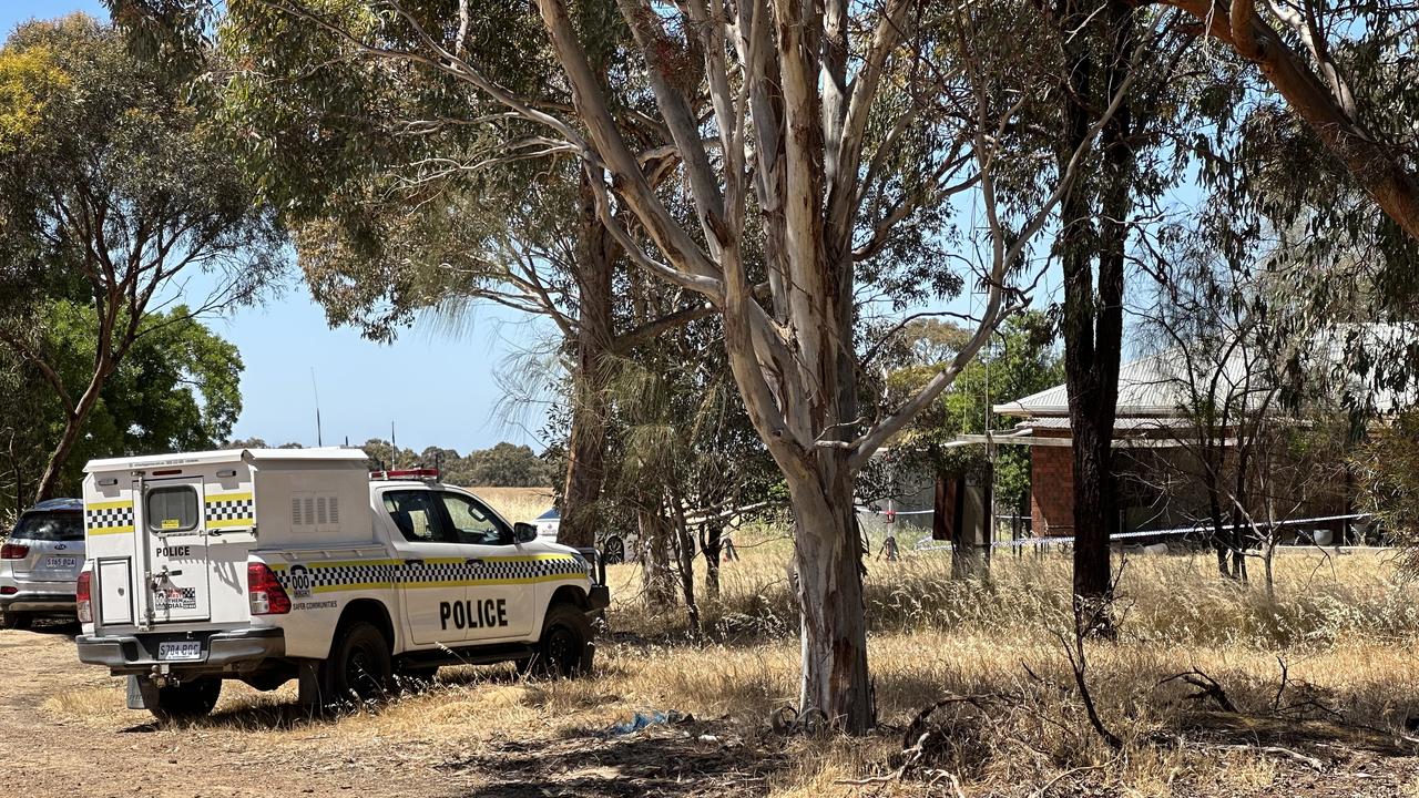 A police van outside the home at Senior, where the shooting occurred. Picture: NCA NewsWire / Dean Martin